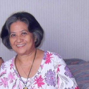 Meet your Posher, Edina b.